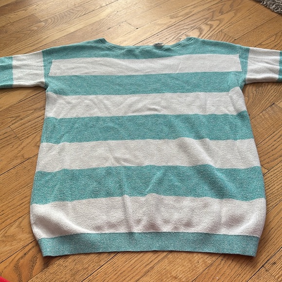 Aeropostale Striped Teal and White Sweater - Picture 6 of 8